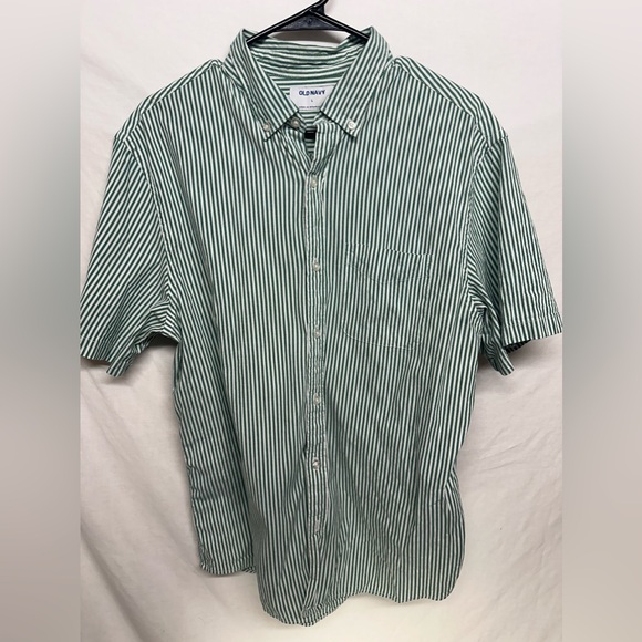 Old Navy‎ Mens Shirt  Green and White Striped Short Sleeve Collared Button Up - Picture 2 of 11